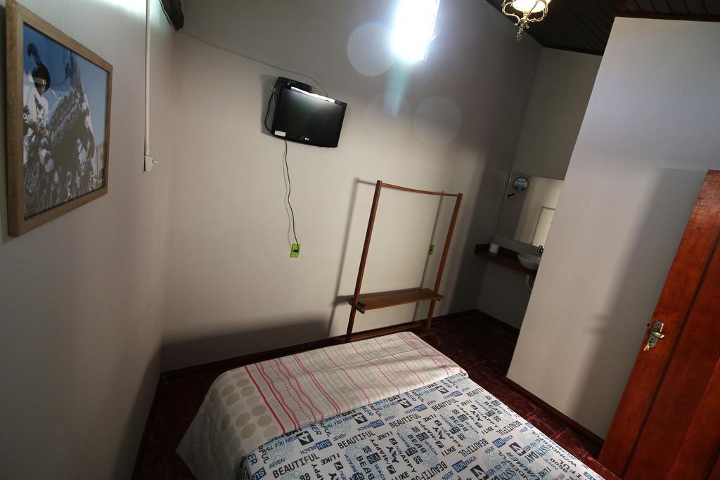 Hostel Rua Direita Pirenopolis Luaran gambar
